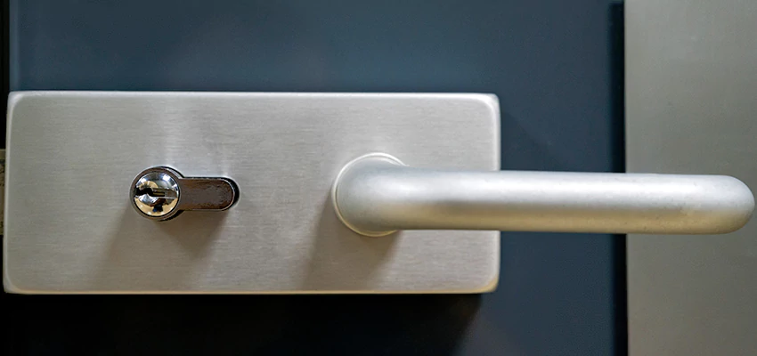 Change Patio Door Locks in Oakdale, California
