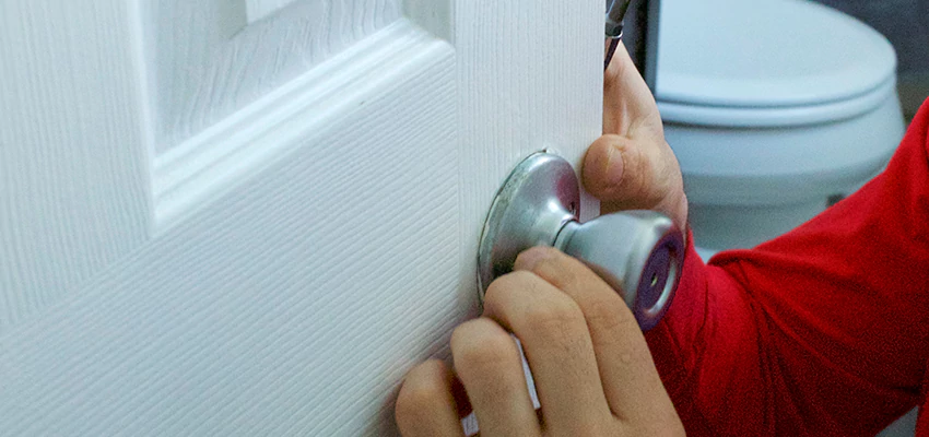 Vintage Door Knob Replacement in Oakdale, CA